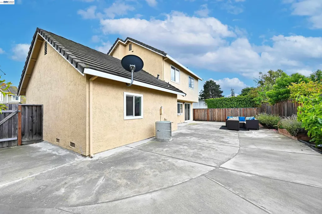 405 Fieldstone Drive Fremont CA 94536