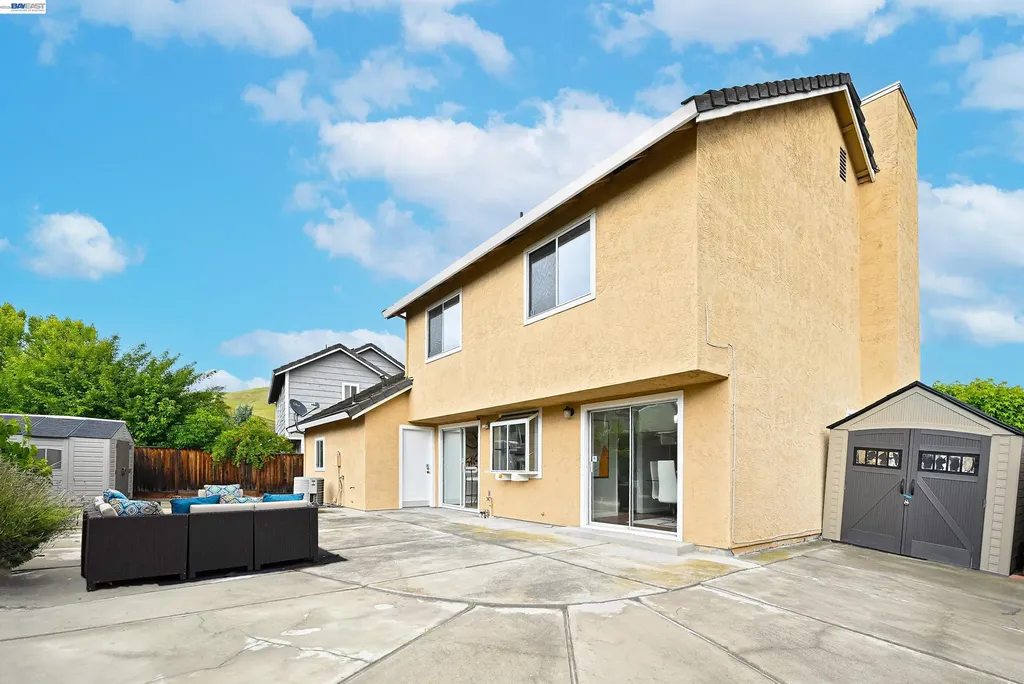 405 Fieldstone Drive Fremont CA 94536