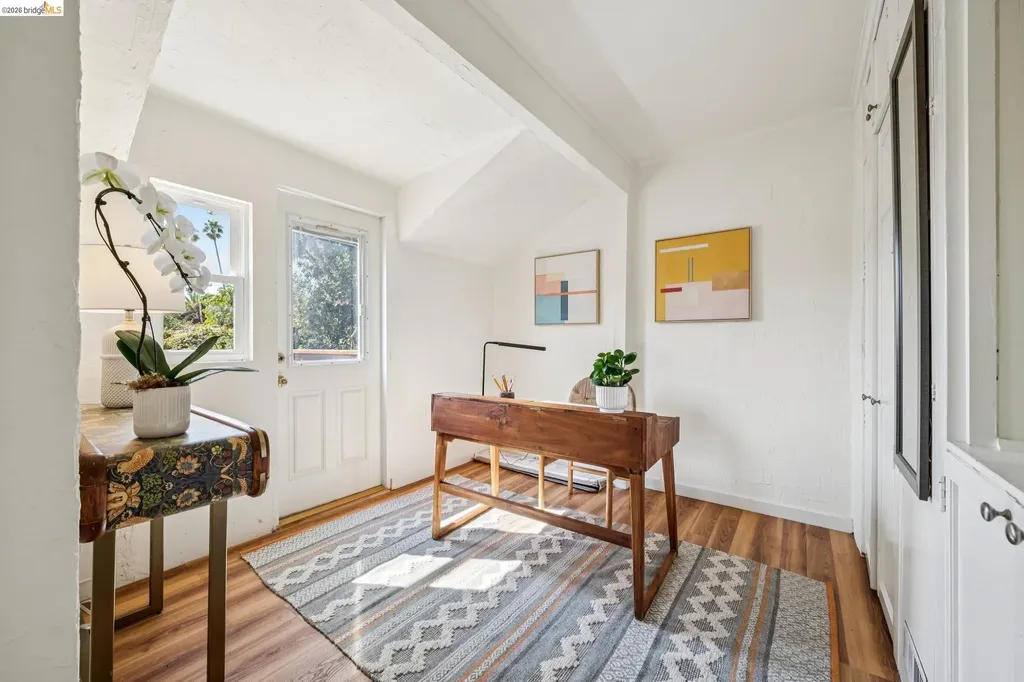 858 Neilson Street Berkeley CA 94707