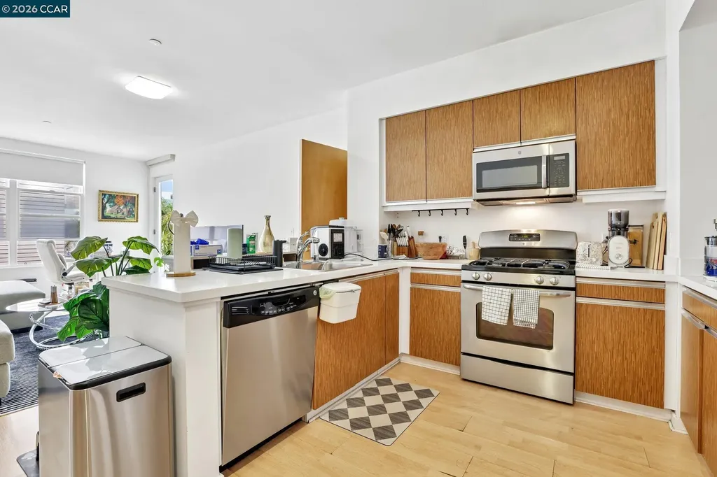 5900 3rd Street San Francisco CA 94124