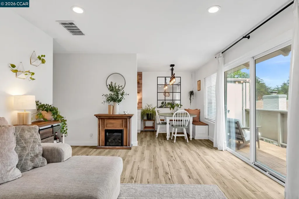 825 Oak Grove Road Concord CA 94518