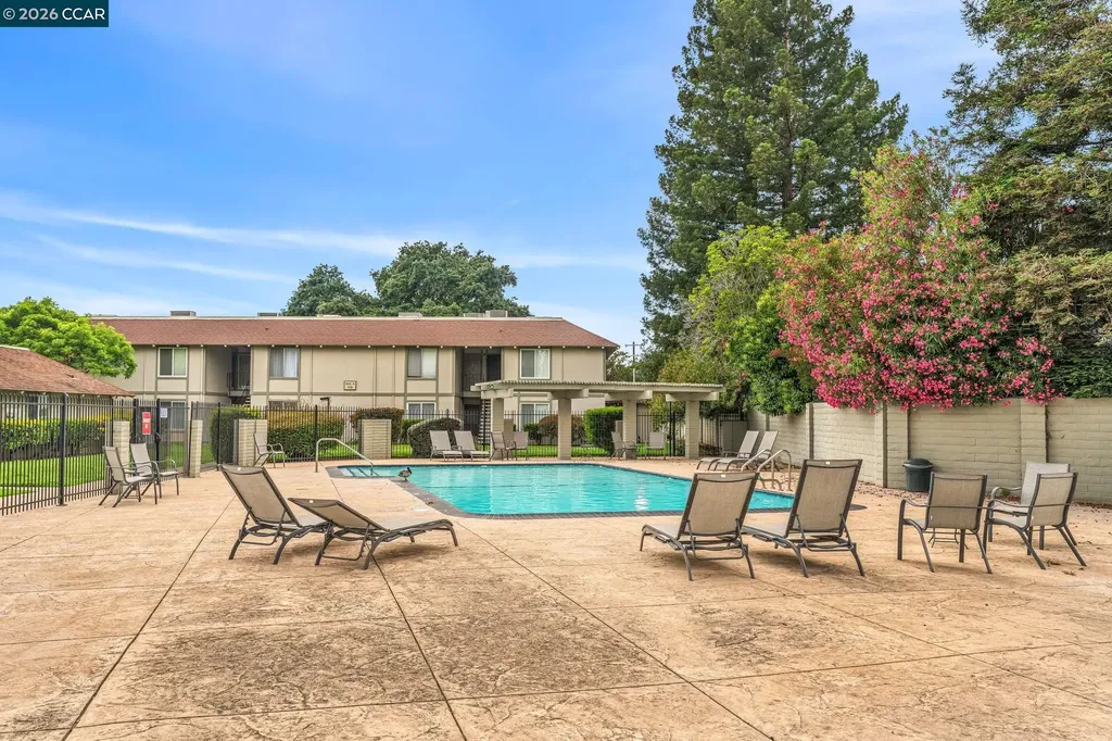 825 Oak Grove Road Concord CA 94518