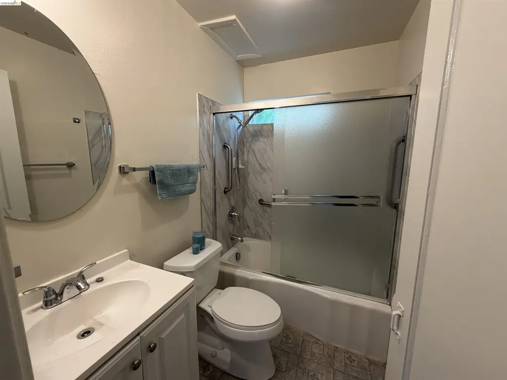 1028 61st Street Oakland CA 94608