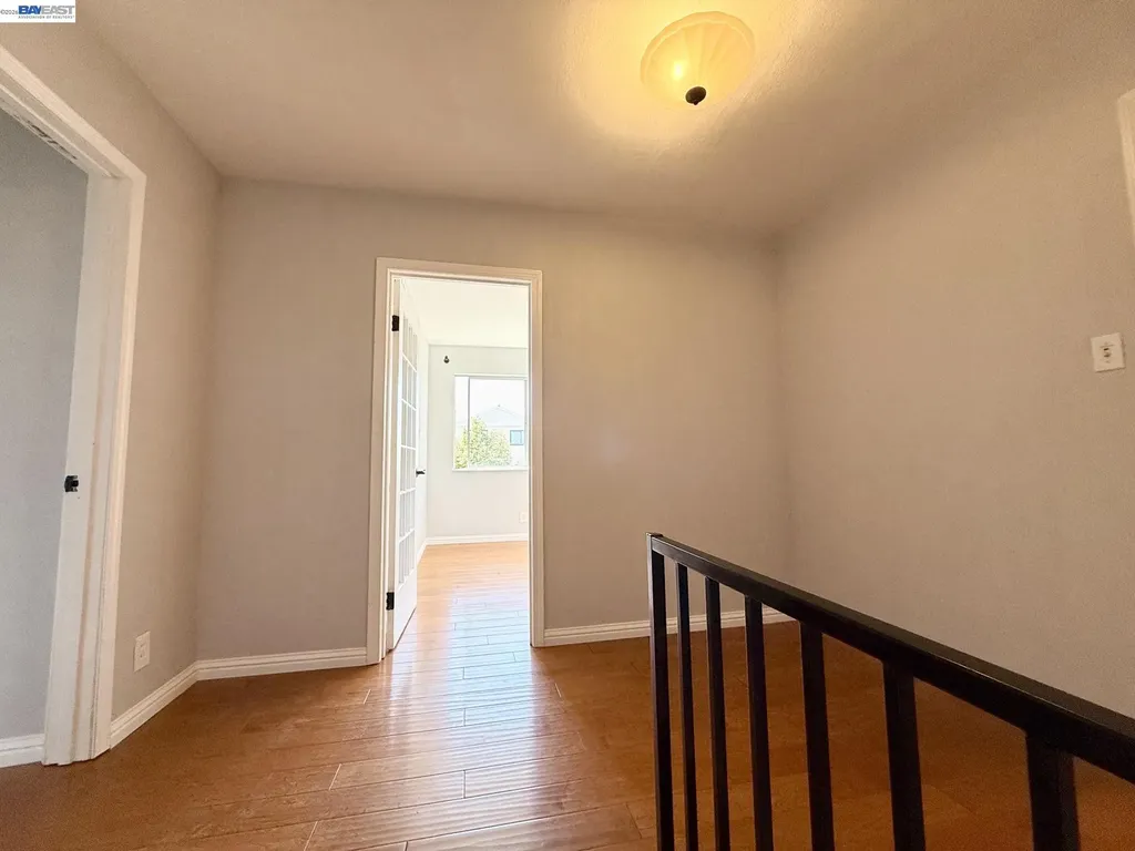 1033 Fountain Street Alameda CA 94501