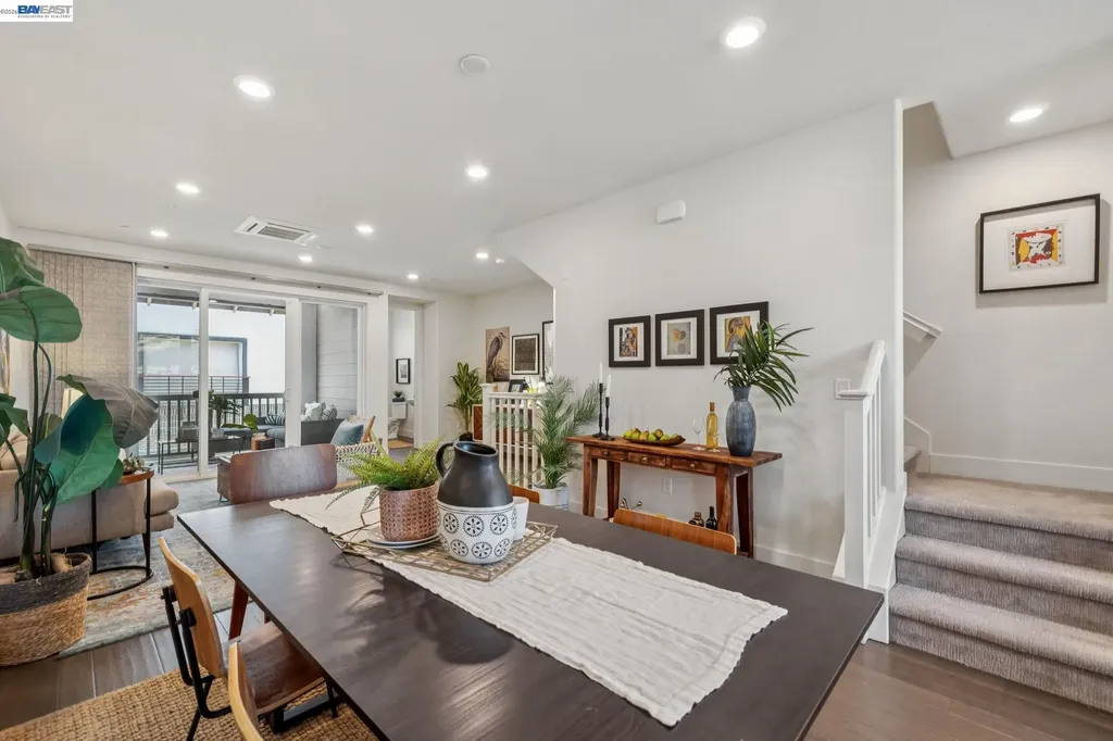 1815 Balsa Street Alameda CA 94501
