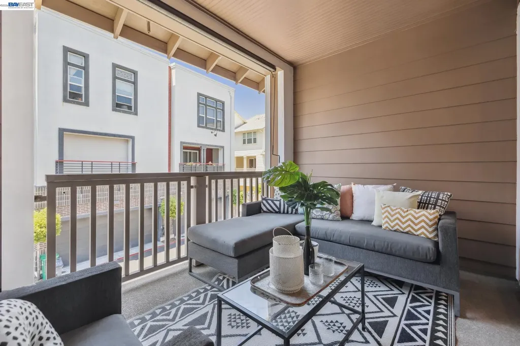 1815 Balsa Street Alameda CA 94501