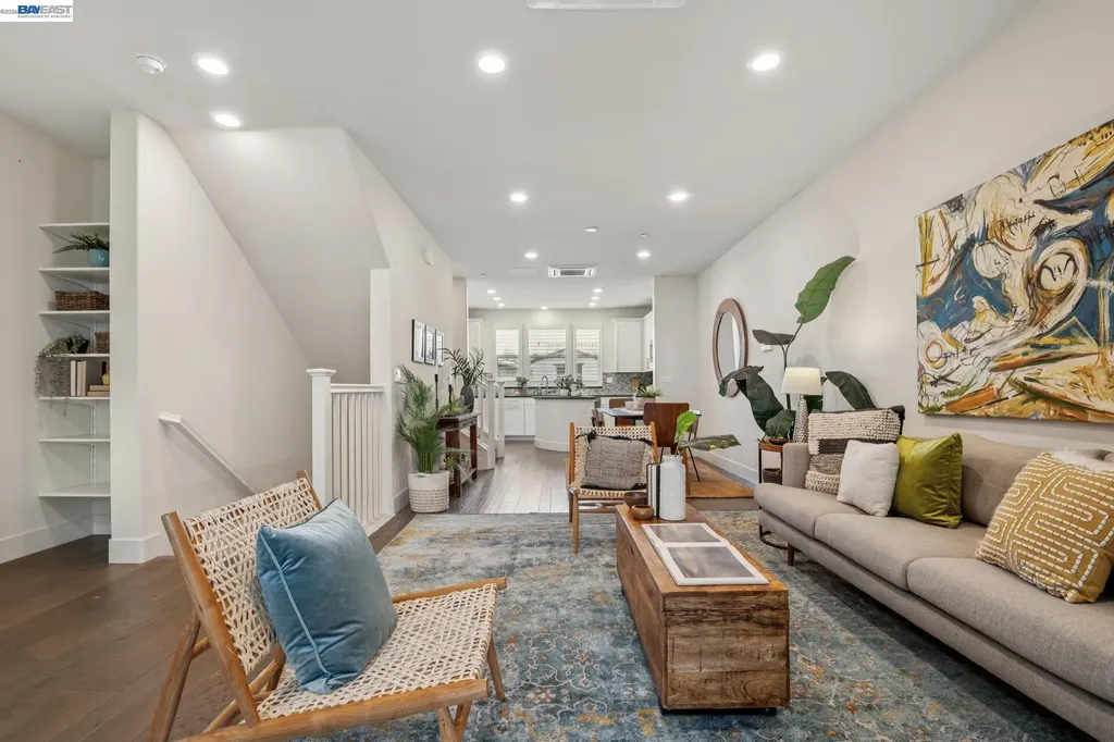 1815 Balsa Street Alameda CA 94501