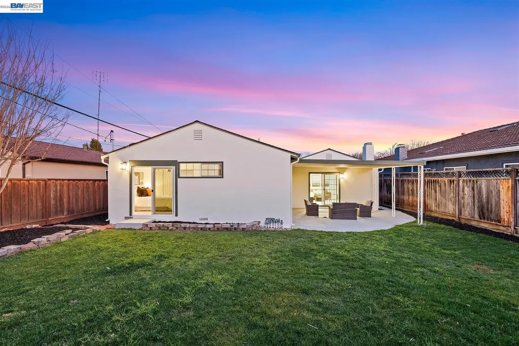 4789 Calaveras Avenue Fremont CA 94538