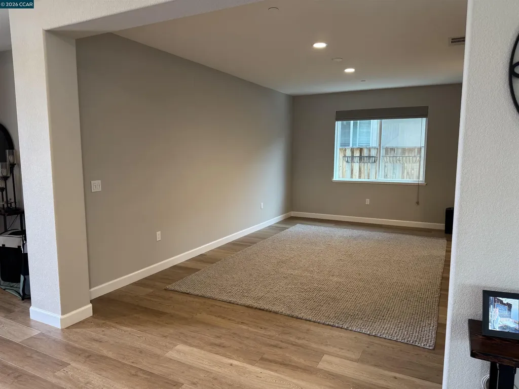 725 Frazier Drive Oakley CA 94561