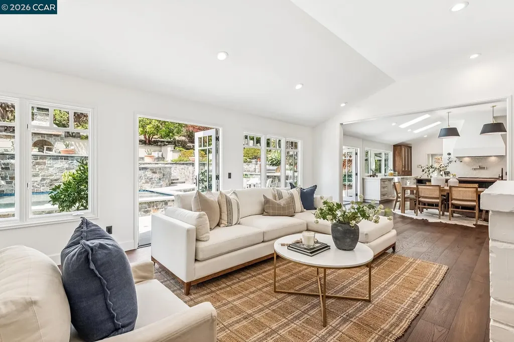 1089 Rahara Drive Lafayette CA 94549