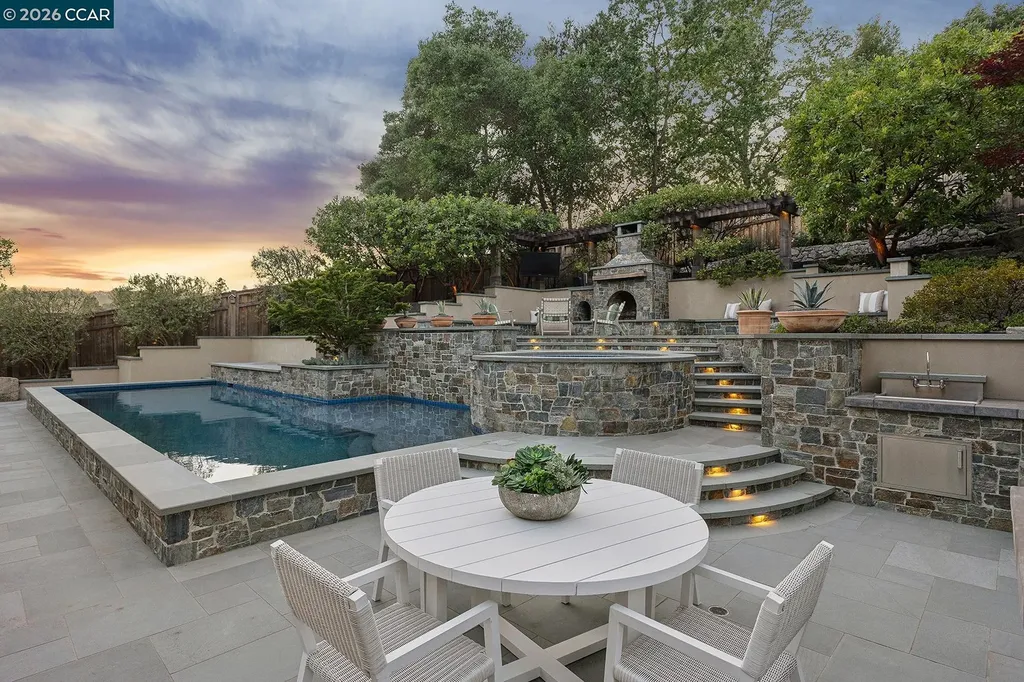 1089 Rahara Drive Lafayette CA 94549