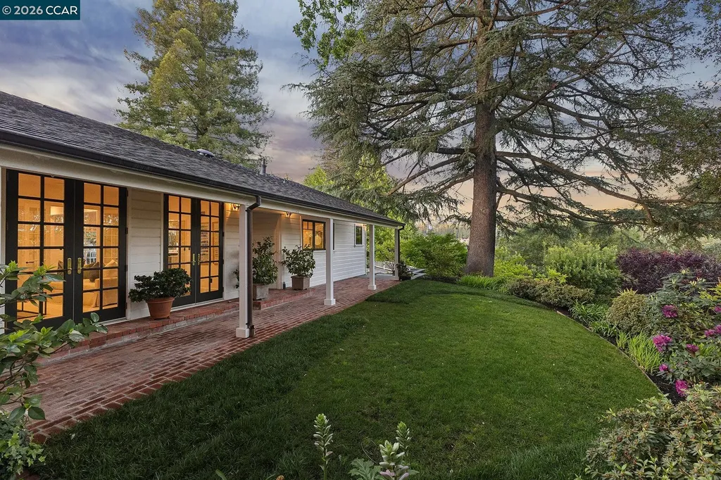 1089 Rahara Drive Lafayette CA 94549