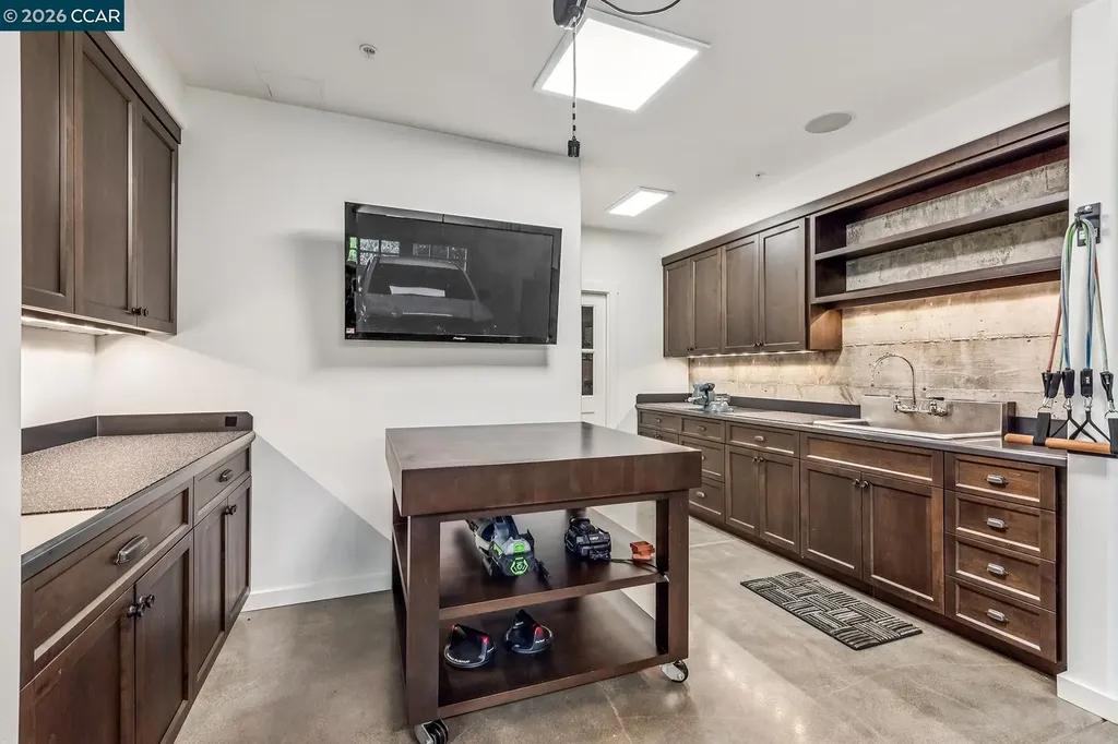 1089 Rahara Drive Lafayette CA 94549