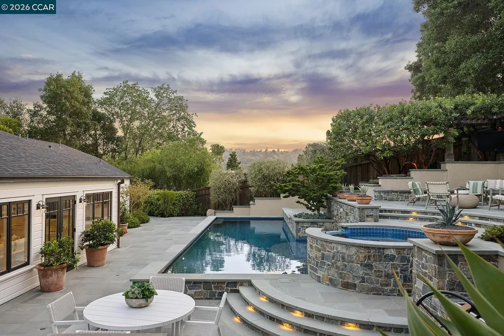 1089 Rahara Drive Lafayette CA 94549