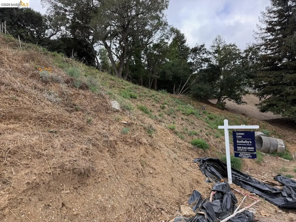 0 Sheridan Oakland CA 94618