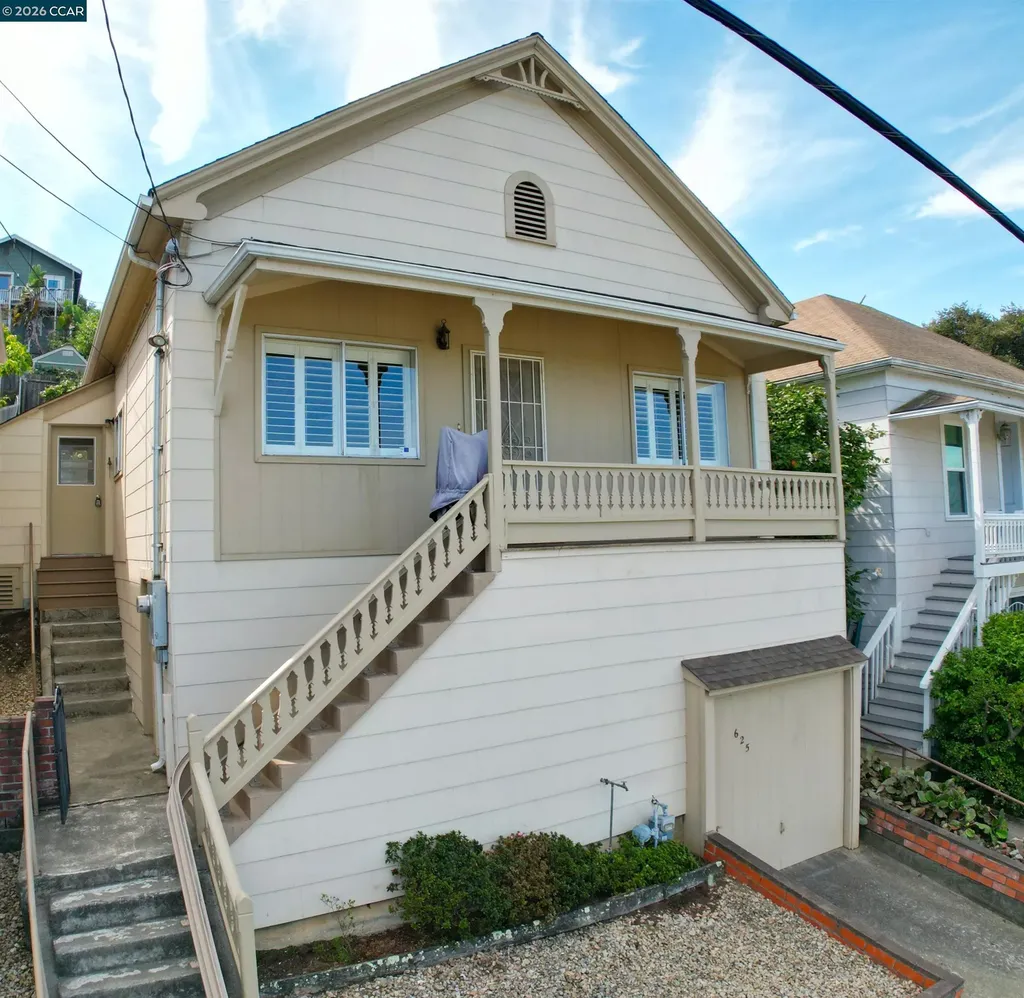 625 Winslow Street Crockett CA 94525