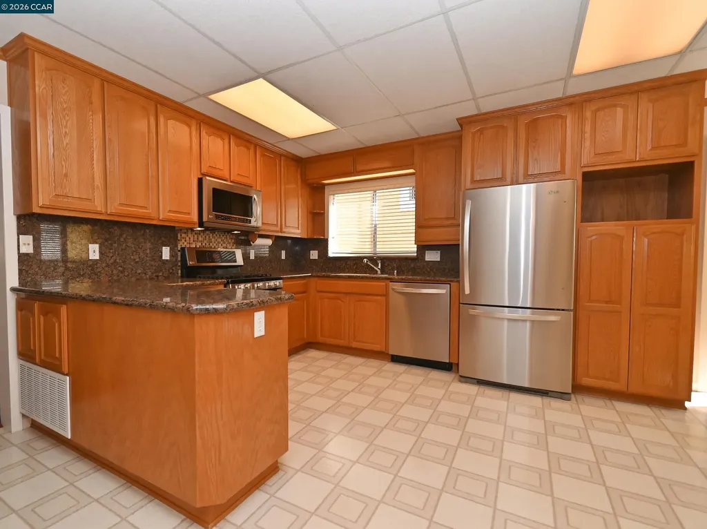 625 Winslow Street Crockett CA 94525