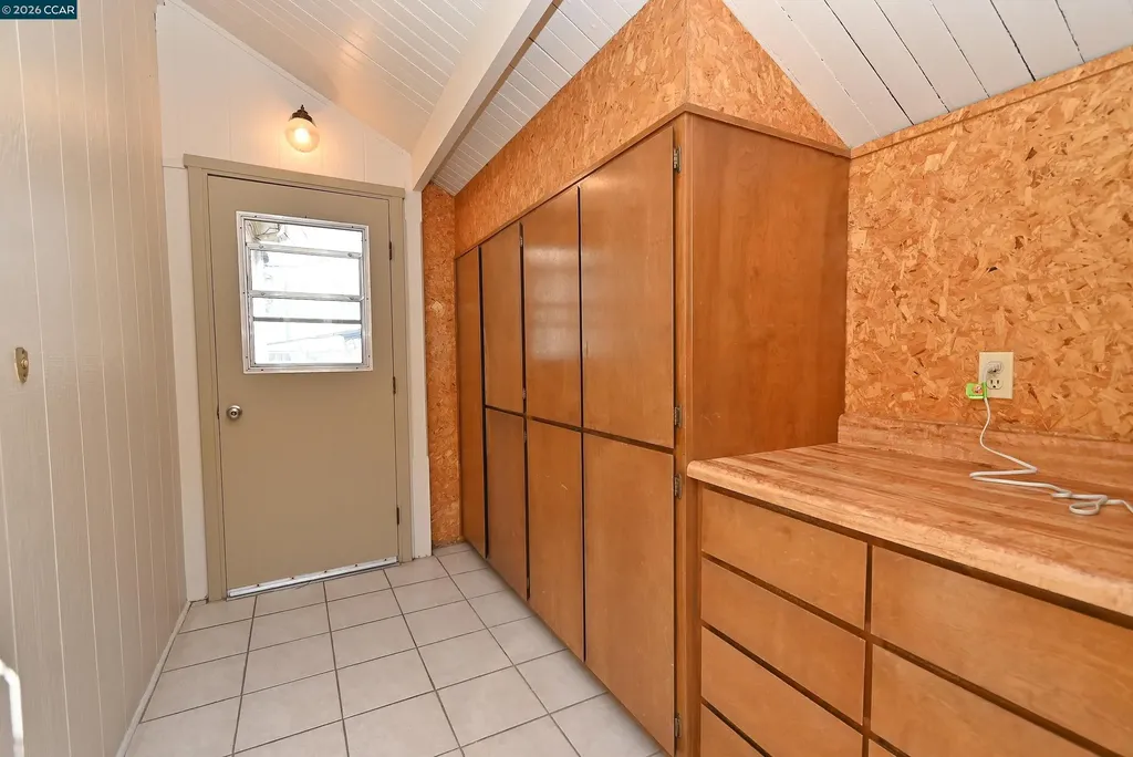 625 Winslow Street Crockett CA 94525
