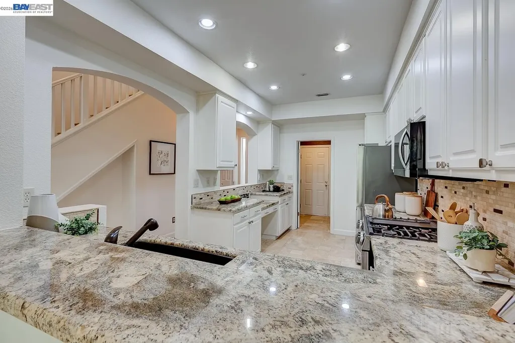 23158 Canyon Terrace Drive Castro Valley CA 94552