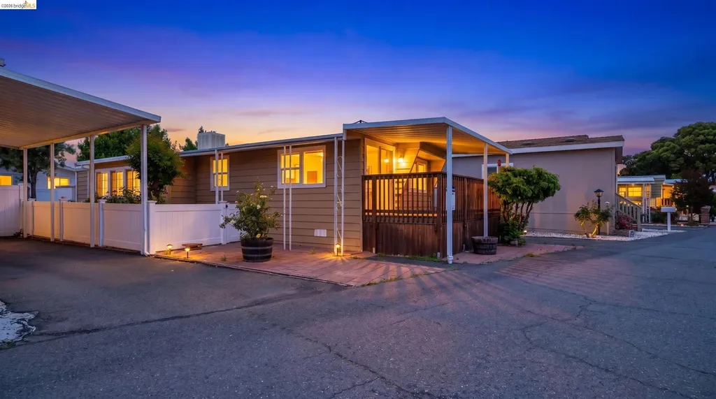 506 Cherry Napa CA 94558