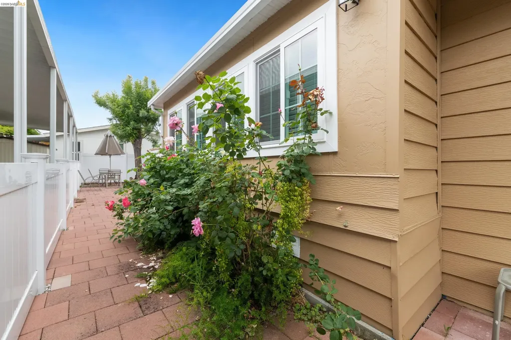 506 Cherry Napa CA 94558