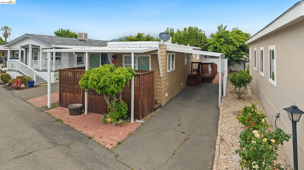 506 Cherry Napa CA 94558