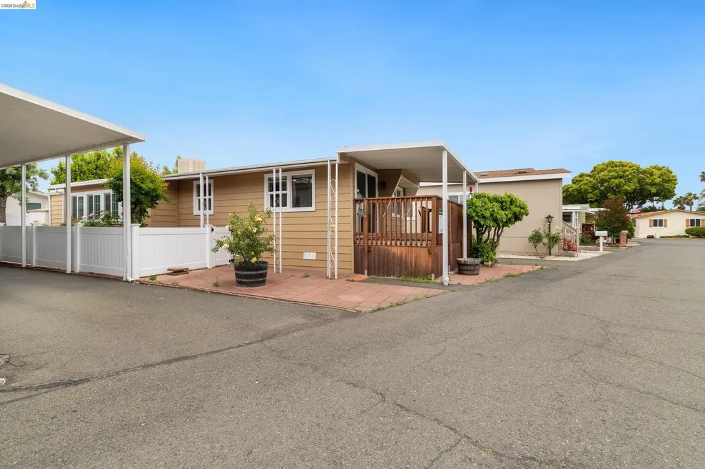 506 Cherry Napa CA 94558