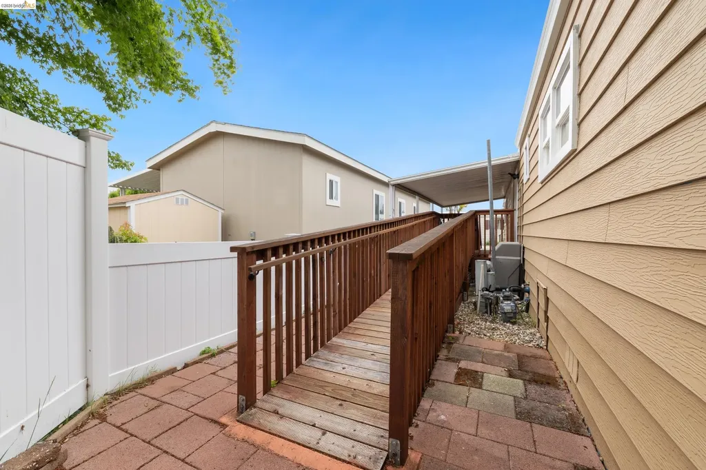 506 Cherry Napa CA 94558