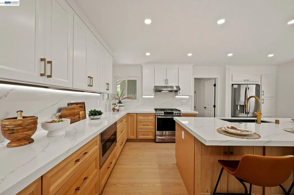 35279 Farnham Drive Newark CA 94560