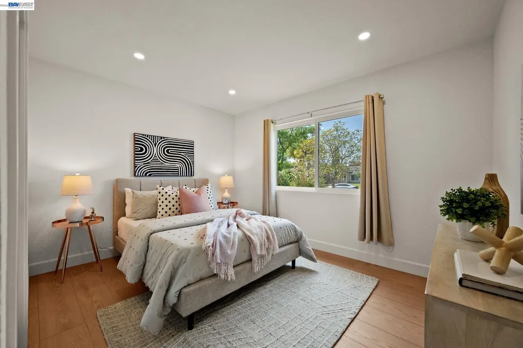 35279 Farnham Drive Newark CA 94560