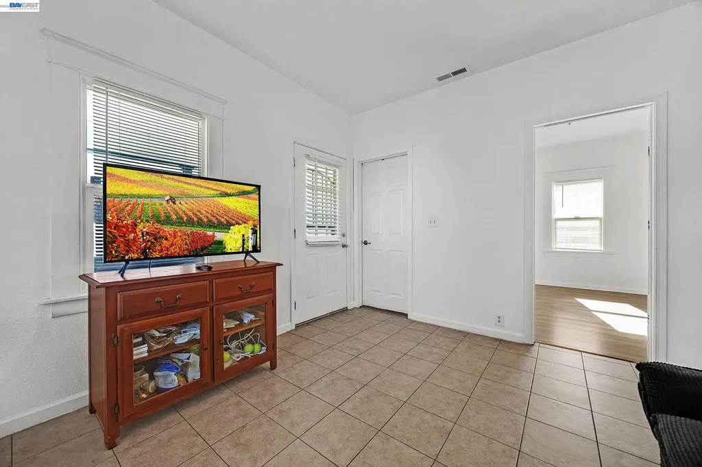 1010 4th Street Antioch CA 94509