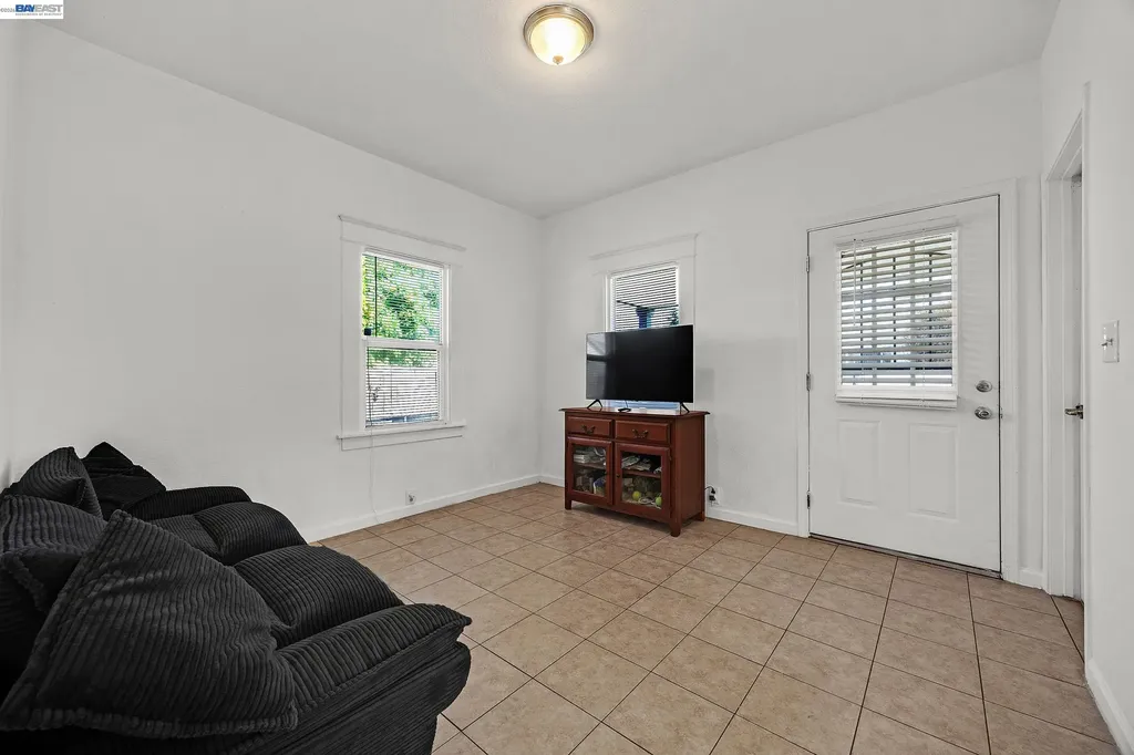 1010 4th Street Antioch CA 94509