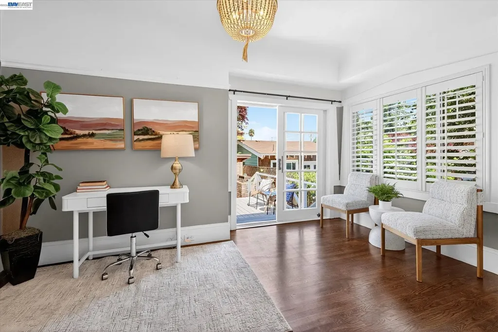 3103 Central Avenue Alameda CA 94501