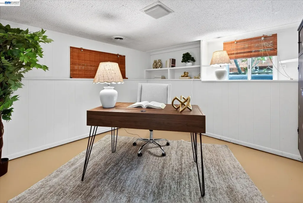 3103 Central Avenue Alameda CA 94501