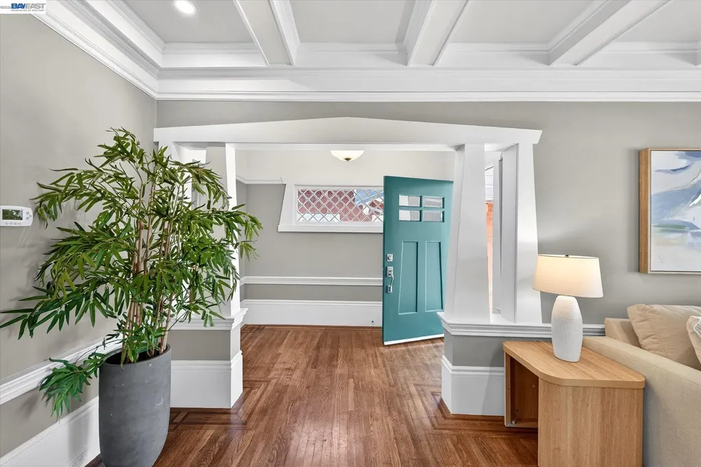 3103 Central Avenue Alameda CA 94501