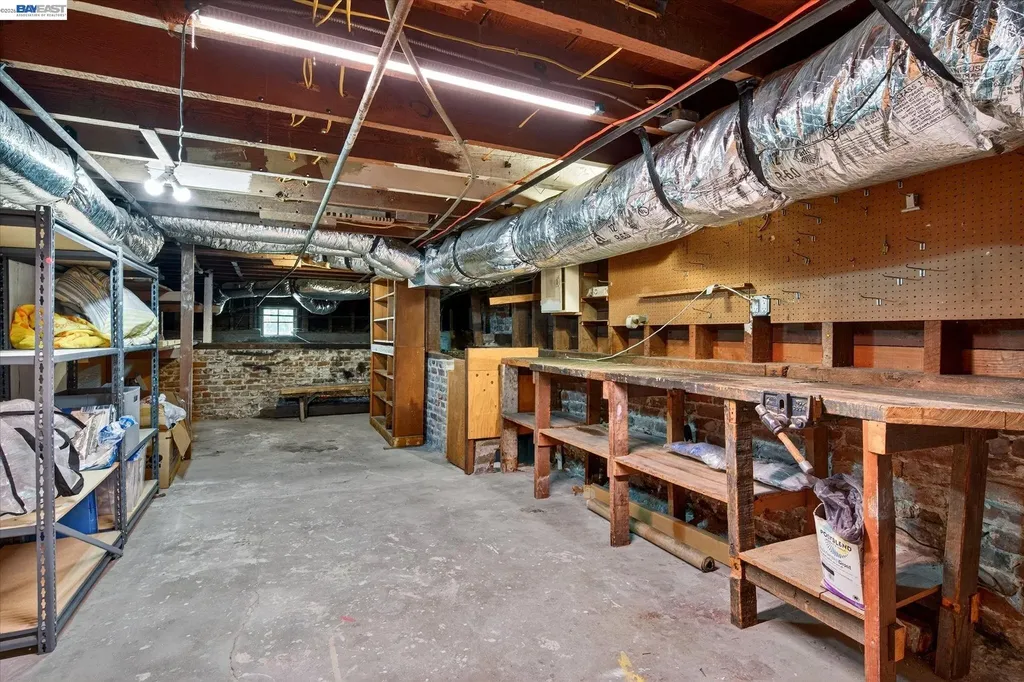 3103 Central Avenue Alameda CA 94501