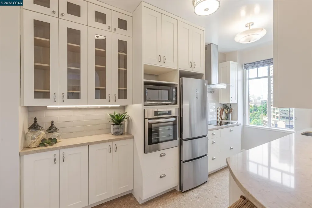 492 Staten Avenue Oakland CA 94610