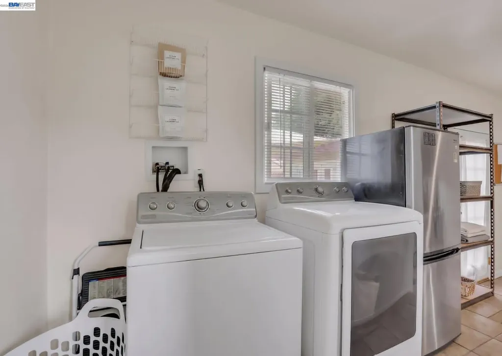 935 2nd Avenue Pinole CA 94564