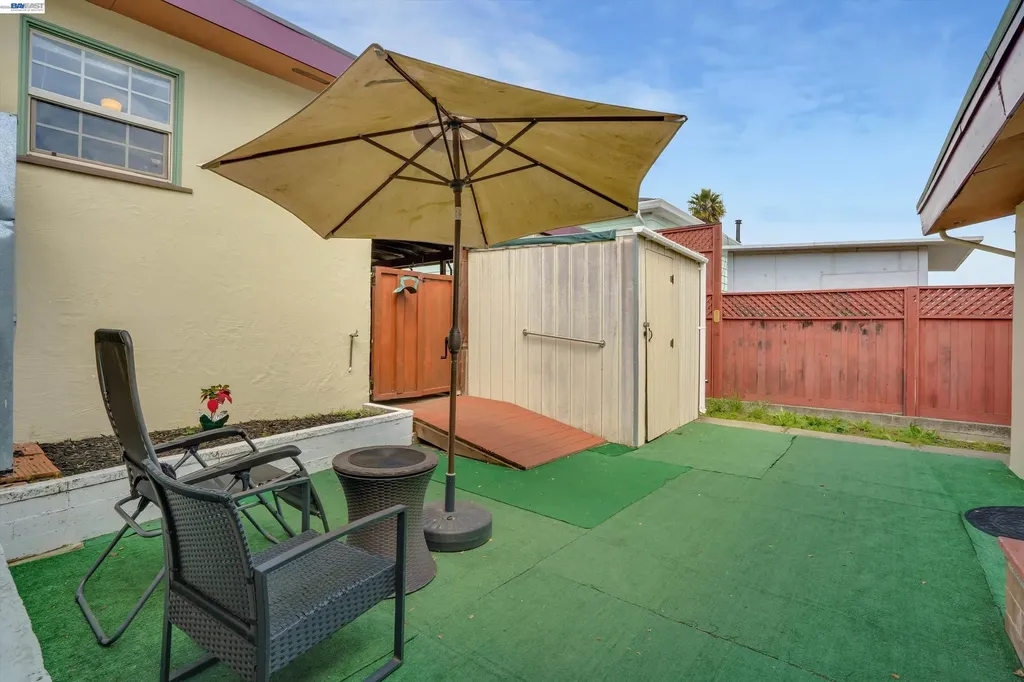 935 2nd Avenue Pinole CA 94564