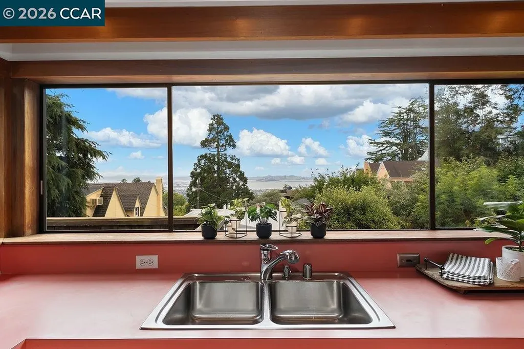840 Hilldale Avenue Berkeley CA 94708