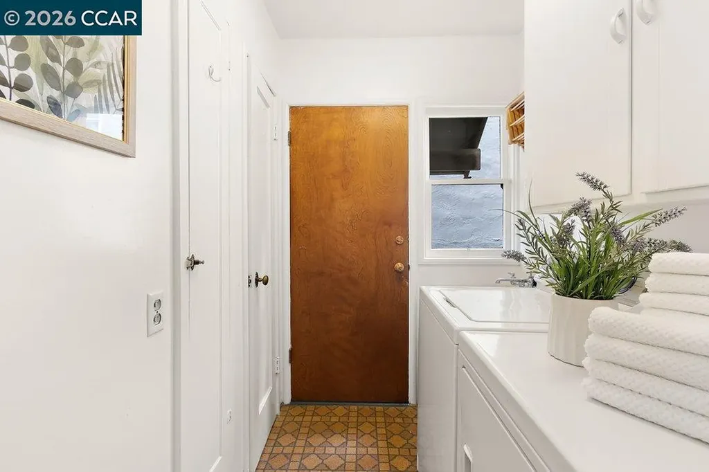 840 Hilldale Avenue Berkeley CA 94708