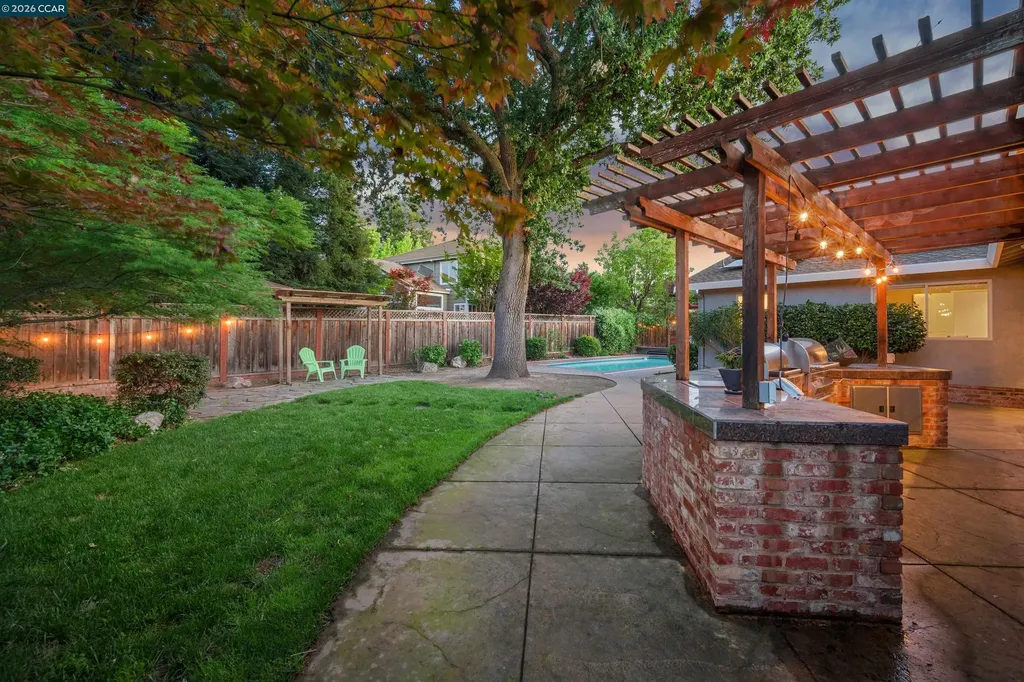 2030 Smith Lane Concord CA 94518