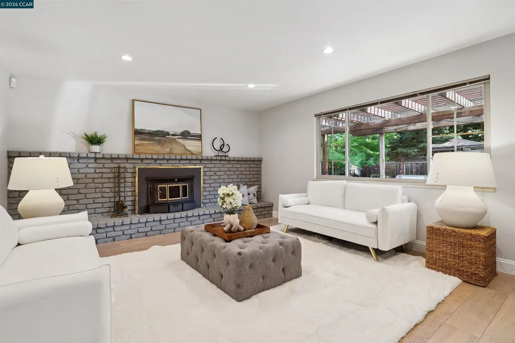 2030 Smith Lane Concord CA 94518