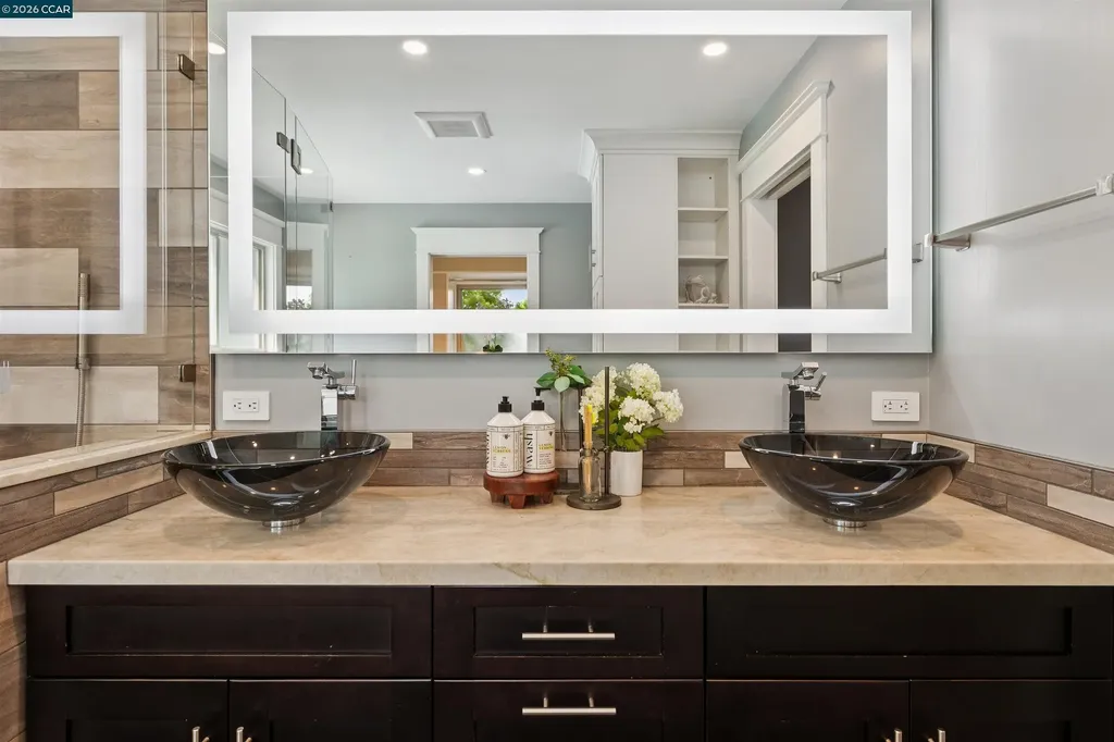 2030 Smith Lane Concord CA 94518