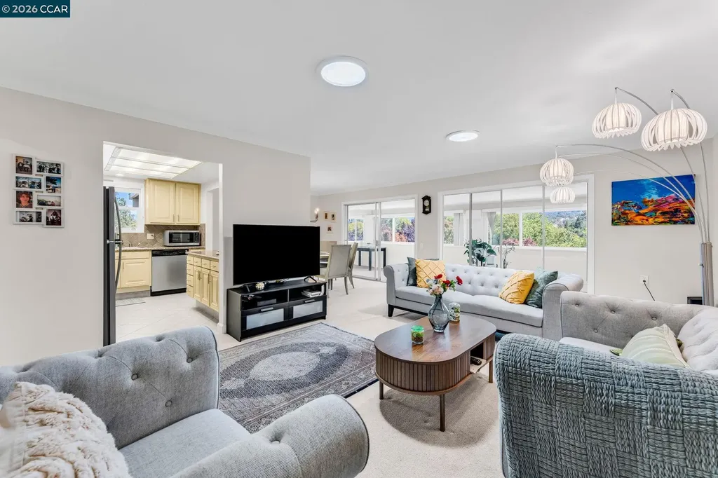 1935 Golden Rain Road Walnut Creek CA 94595