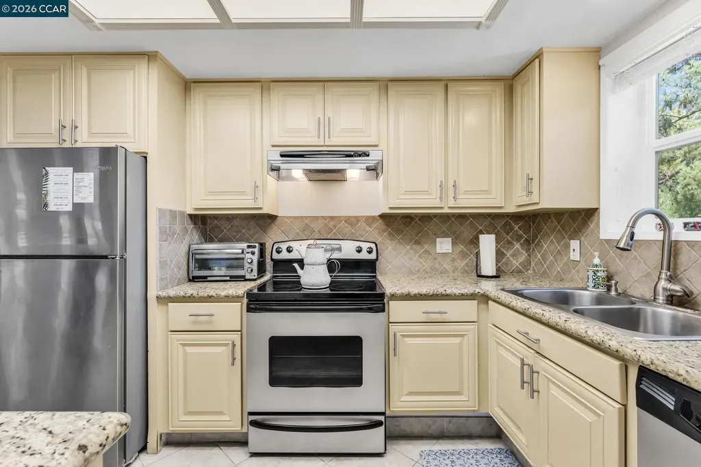 1935 Golden Rain Road Walnut Creek CA 94595