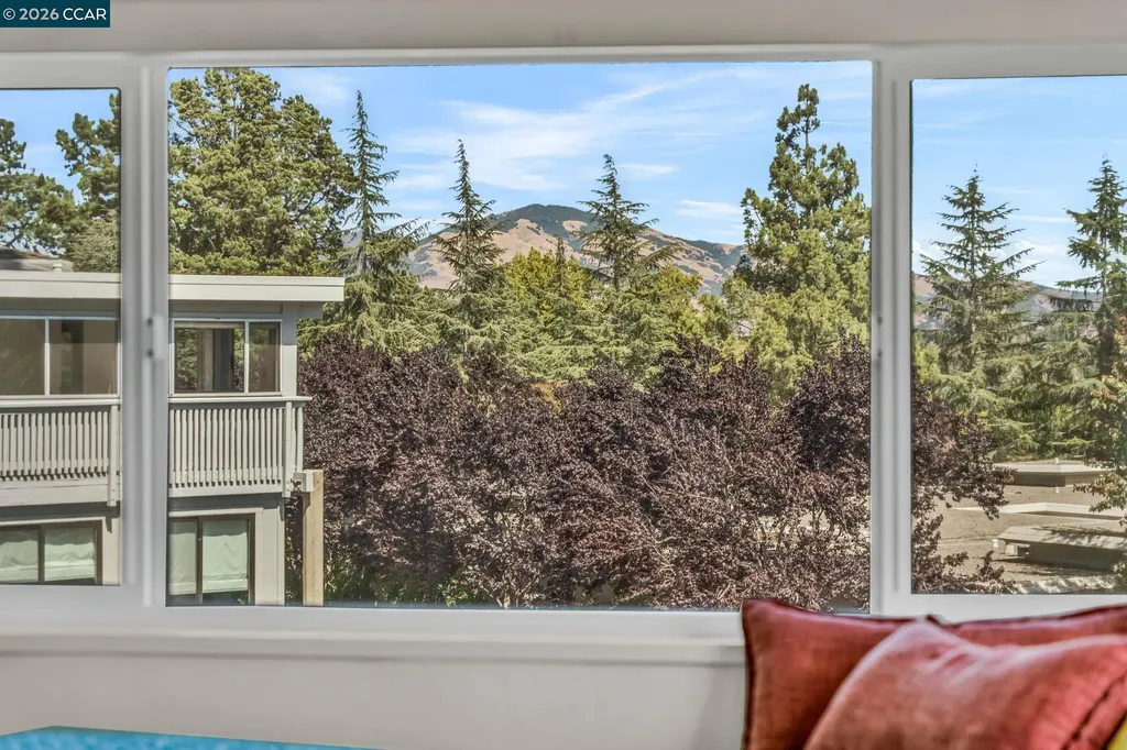 1935 Golden Rain Road Walnut Creek CA 94595