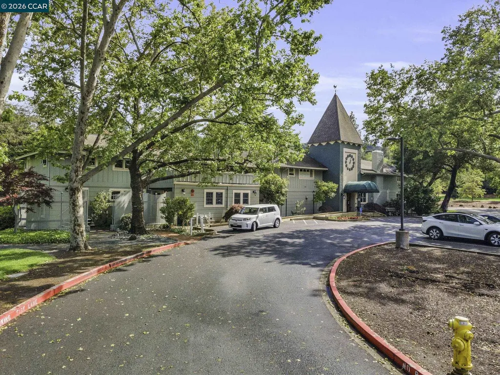 1935 Golden Rain Road Walnut Creek CA 94595