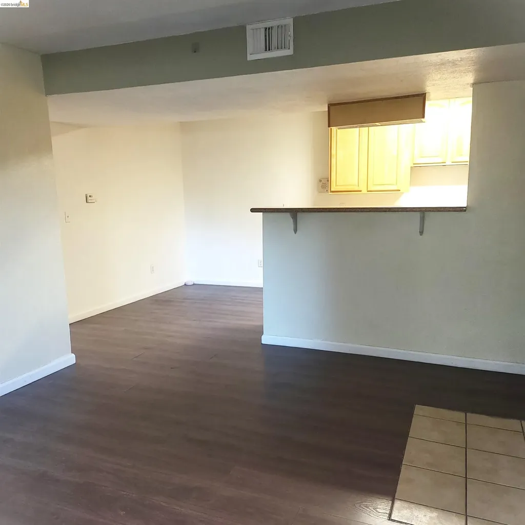 1241 Lakeview Circle Pittsburg CA 94565