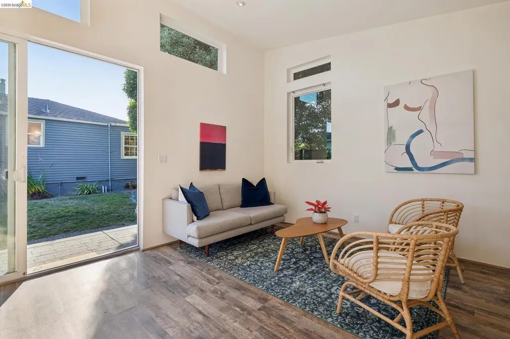 738 Ventura Street Richmond CA 94805